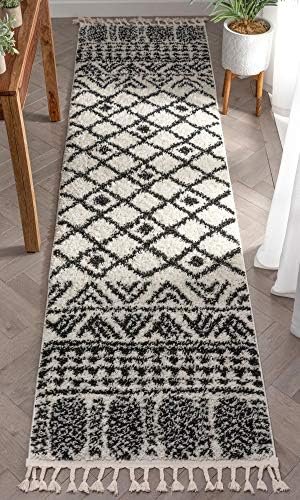 Well Woven Tessa Ivory Moroccan Shag Diamond Trellis Pattern Runner Rug 2'7" x 9'10" Runner